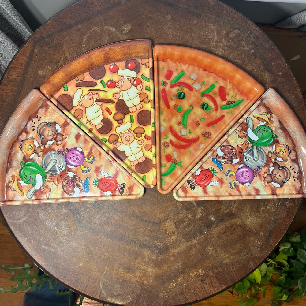 Vintage 90s Deborah Mallow Pizza Slice Plates Set of 4